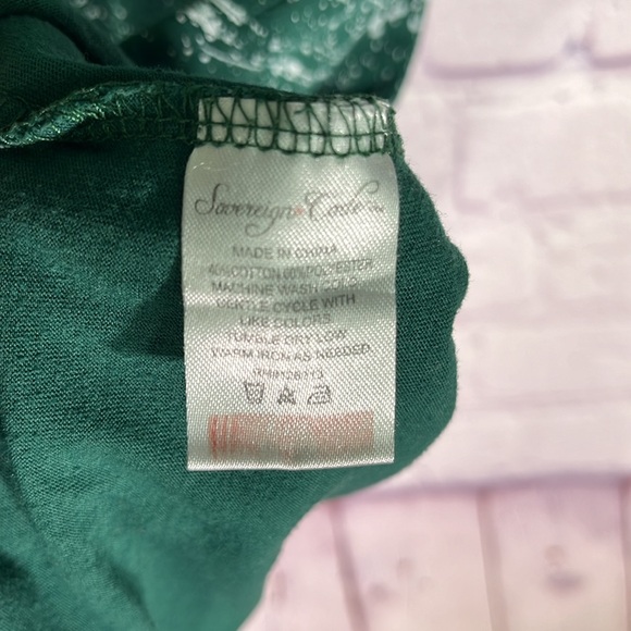 SOVEREIGN CODES Men's Green Tee. Size: Medium - Picture 4 of 11